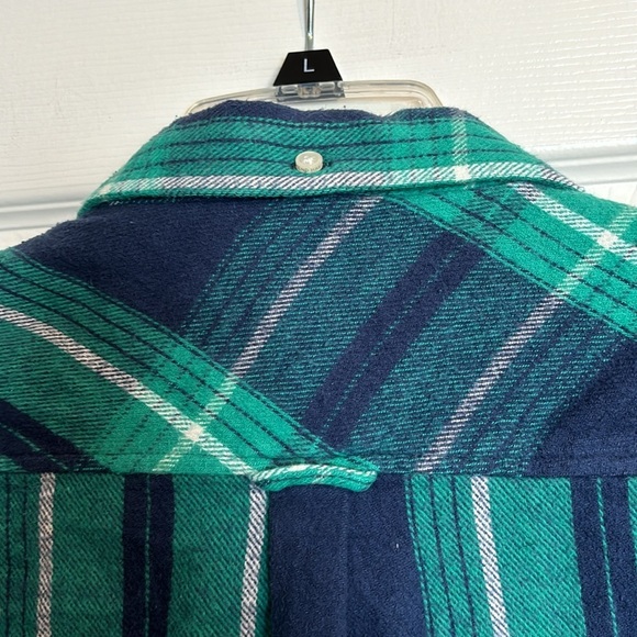 Chubbies men’s blue and green button down flannel shirt size medium - Picture 7 of 9